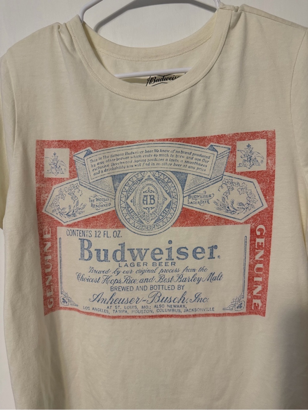 Budweiser Cream Tee with Red and Blue Label Graphic - Picture 2 of 4